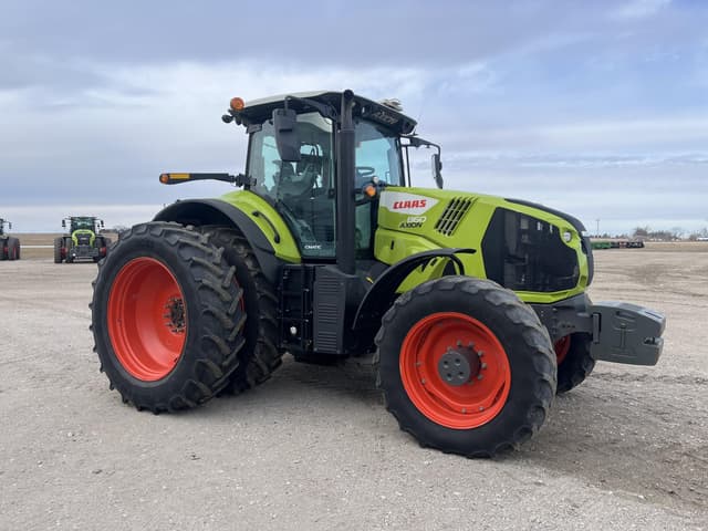 Image of CLAAS Axion 860 equipment image 1