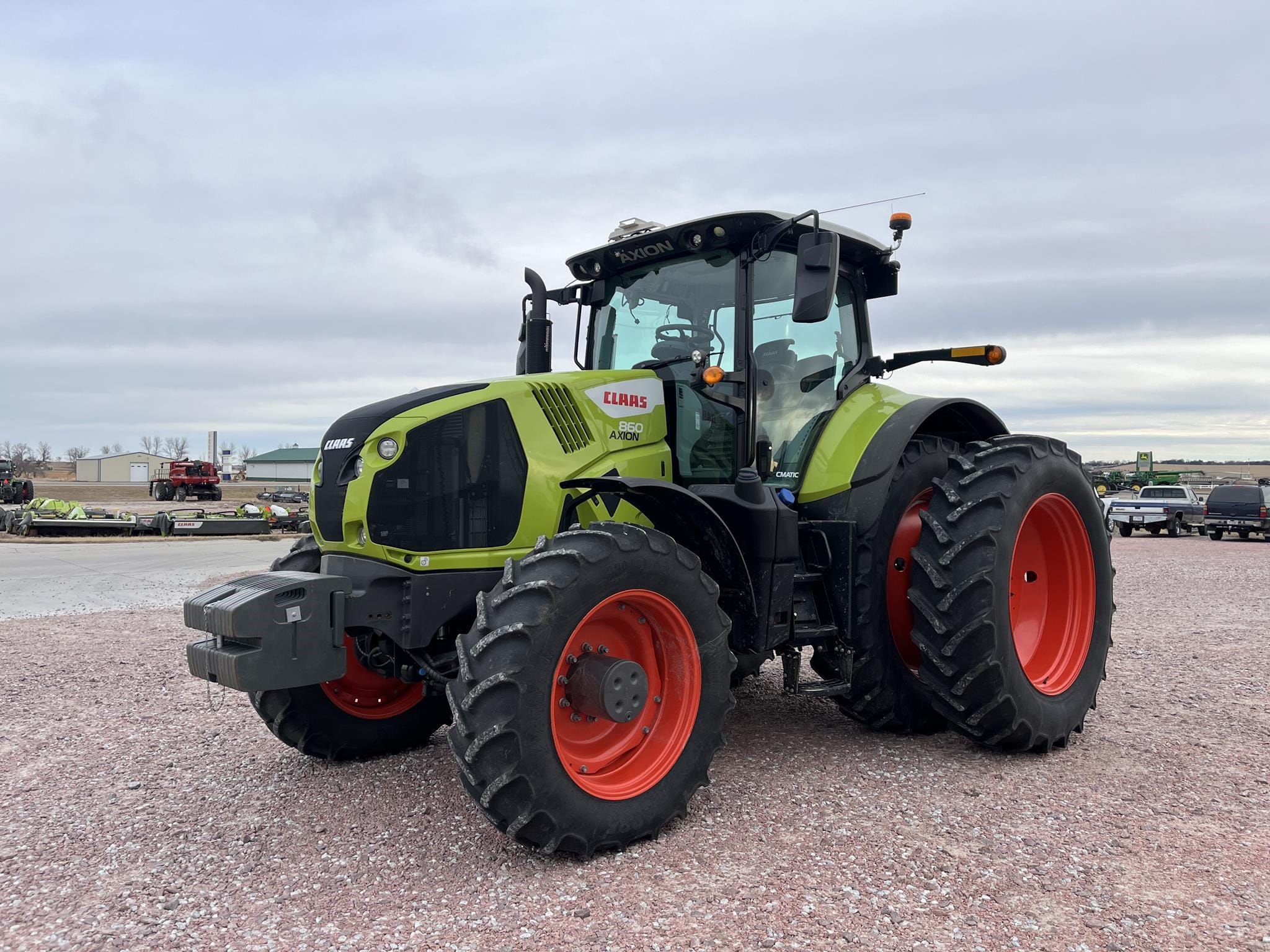 2024 CLAAS Axion 860 Equipment Image0