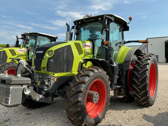 Image of CLAAS Axion 860 equipment image 2