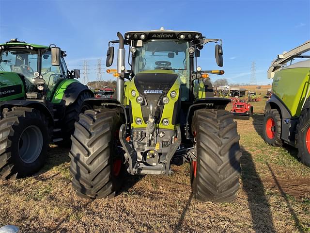 Image of CLAAS Axion 880 equipment image 1