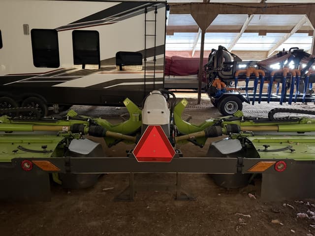 Image of CLAAS Disco 1100C equipment image 2