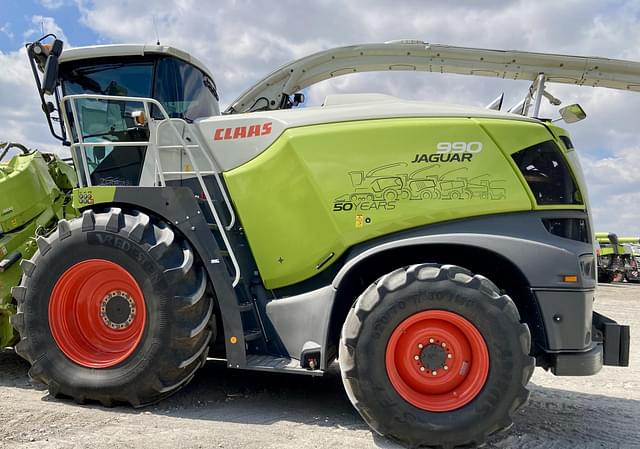 Image of CLAAS Jaguar 990 equipment image 2