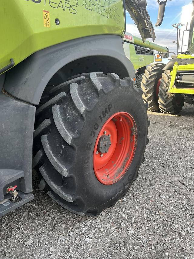 Image of CLAAS Jaguar 990 equipment image 4