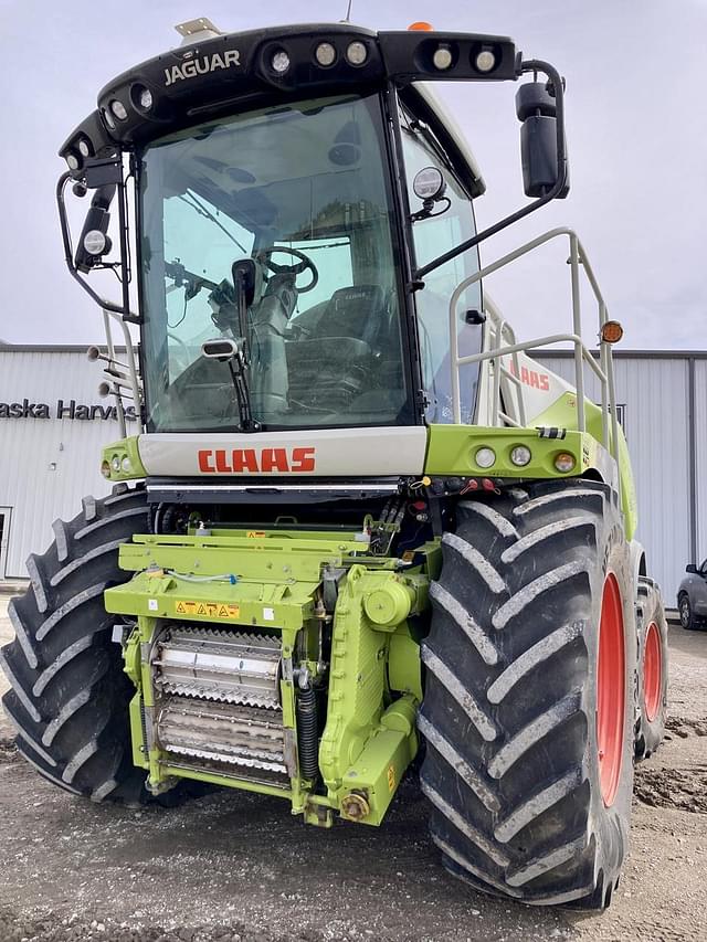 Image of CLAAS Jaguar 990 equipment image 2