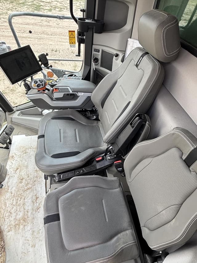 Image of CLAAS Lexion 7500TT equipment image 4