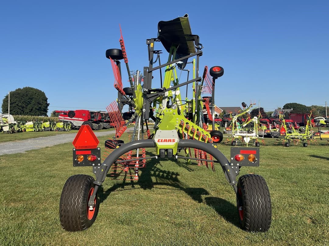 Image of CLAAS Liner 1800 Image 1