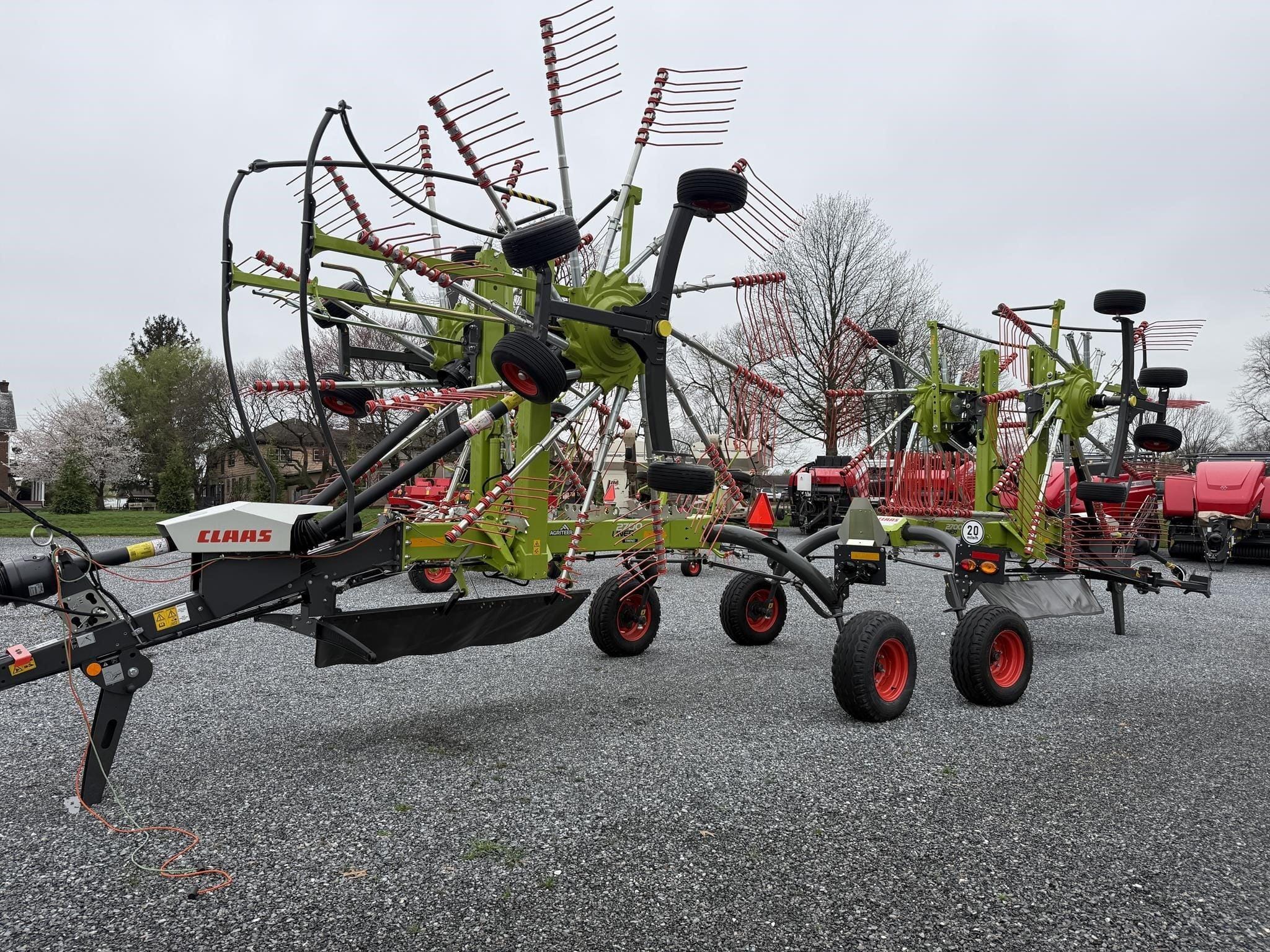 2024 CLAAS Liner 2700 Equipment Image0