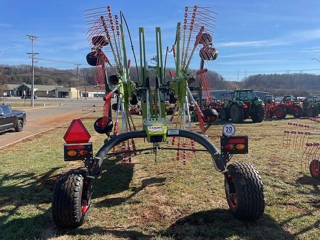 Image of CLAAS Liner 2900 equipment image 1