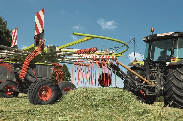 Image of CLAAS Liner 450T equipment image 3