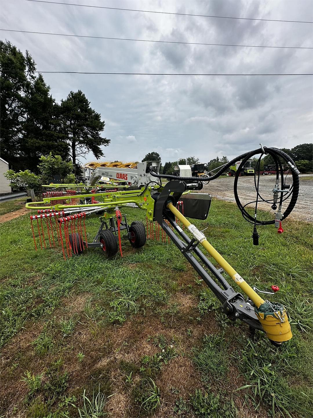 Image of CLAAS Liner 700 Twin Image 1