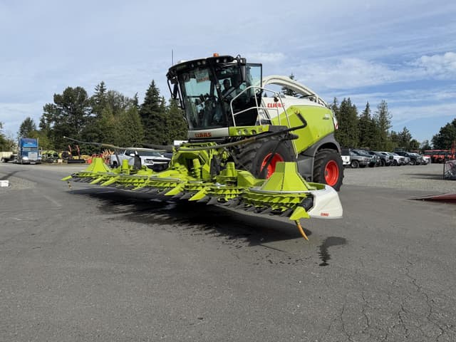 Image of CLAAS Orbis 900 equipment image 3