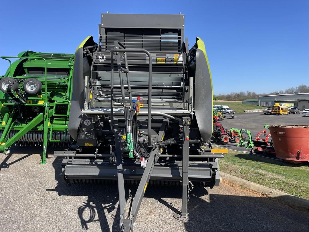 Image of CLAAS Variant 585RC Image 1