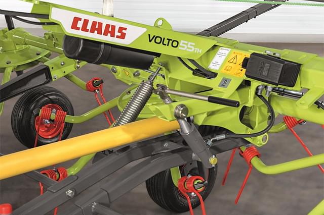 Image of CLAAS Volto 55TH equipment image 3