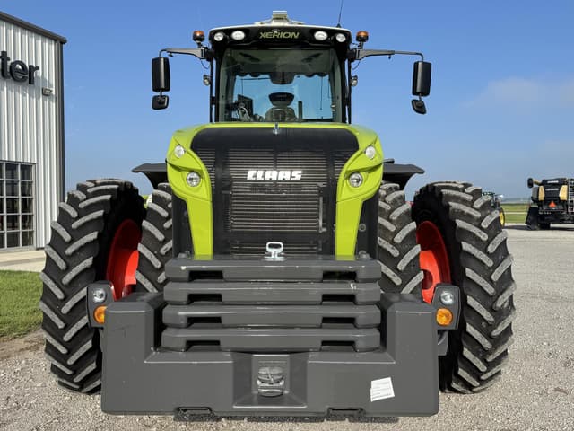Image of CLAAS Xerion 4500 Trac equipment image 1