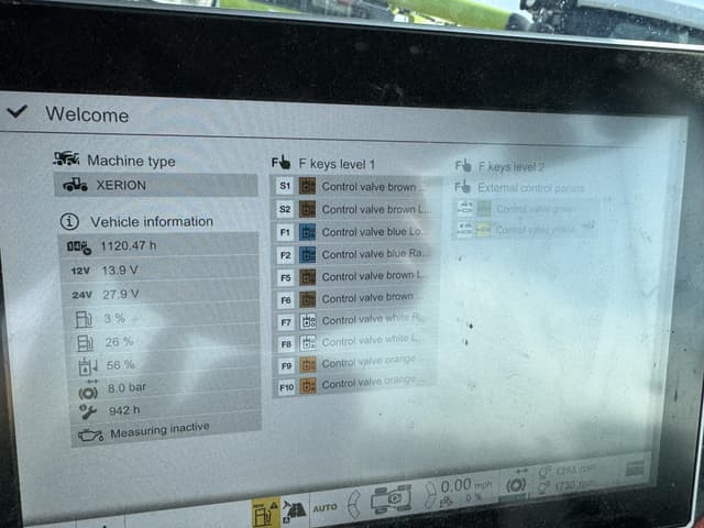 Image of CLAAS Xerion 4500 Trac equipment image 3