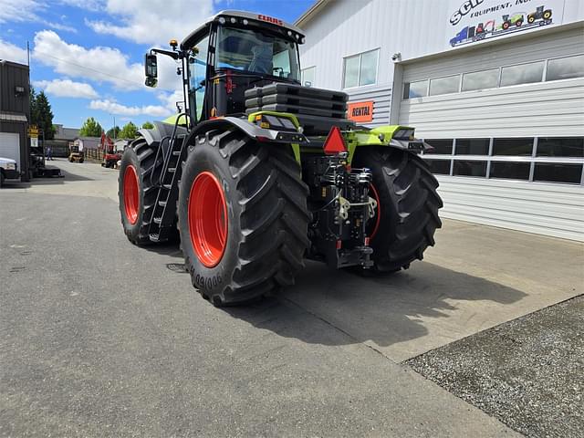 Image of CLAAS Xerion 5000 equipment image 3