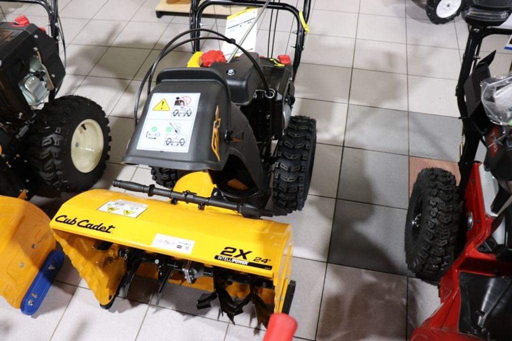 Image of Cub Cadet 2X24 Image 0
