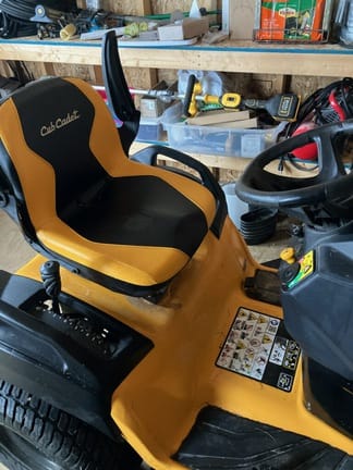 2024 Cub Cadet XT2 GX54 Equipment Image0