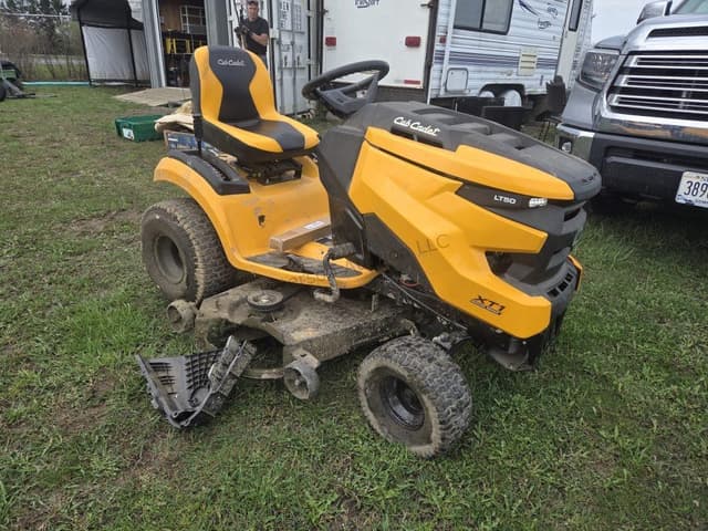 Image of Cub Cadet XT1 LT50 equipment image 1