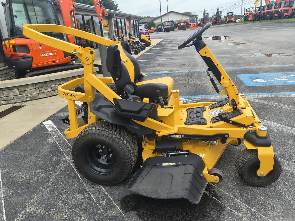 Image of Cub Cadet Ultima ZTXS4 Primary image