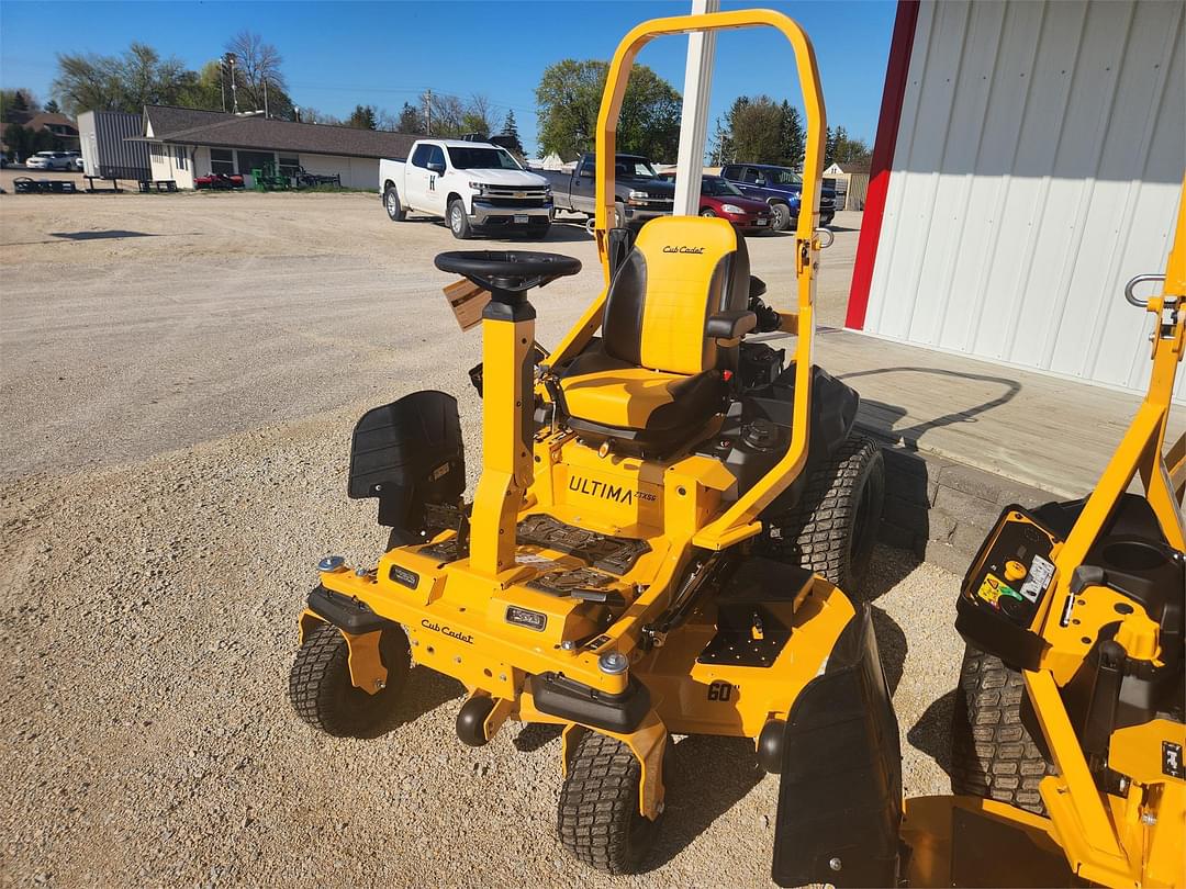 Image of Cub Cadet Ultima ZTXS6 Primary Image