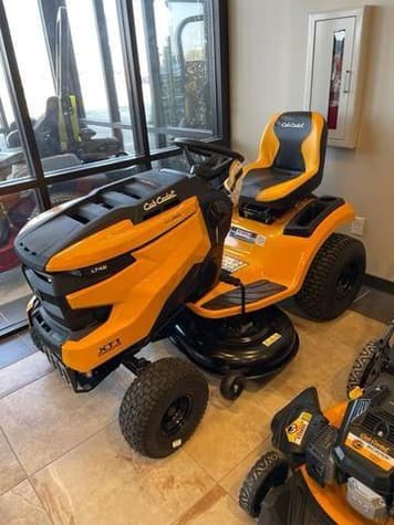 Main image Cub Cadet XT1 LT42