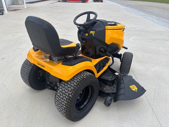 Image of Cub Cadet XT1 ST54 equipment image 1