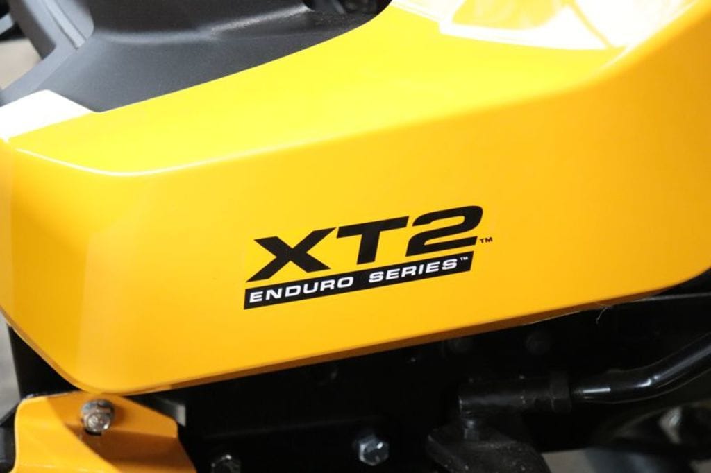 Main image Cub Cadet XT2