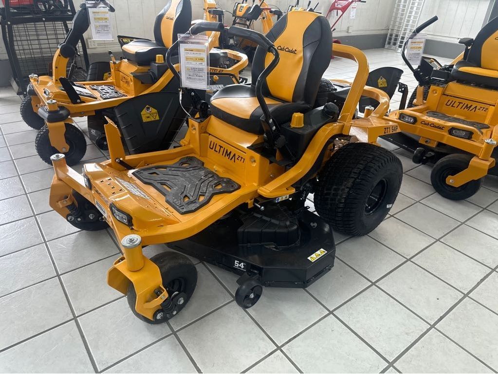 2024 Cub Cadet Ultima ZT1 Equipment Image0