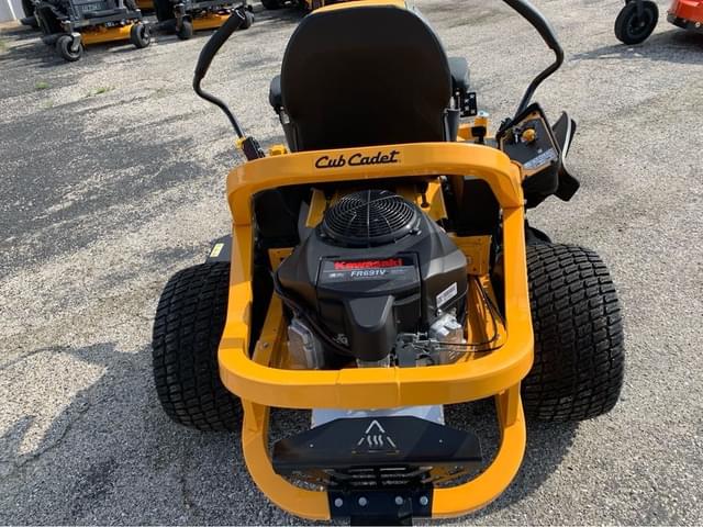 Image of Cub Cadet Ultima ZT2 equipment image 3