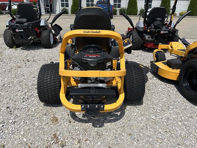 Image of Cub Cadet Ultima ZT2 equipment image 3