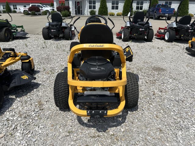 Image of Cub Cadet Ultima ZTS1 equipment image 3