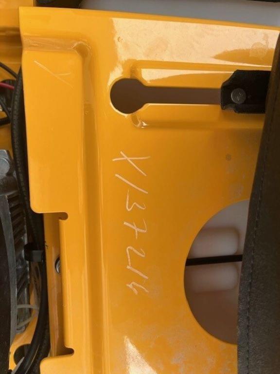Image of Cub Cadet Ultima ZTS1 Image 1