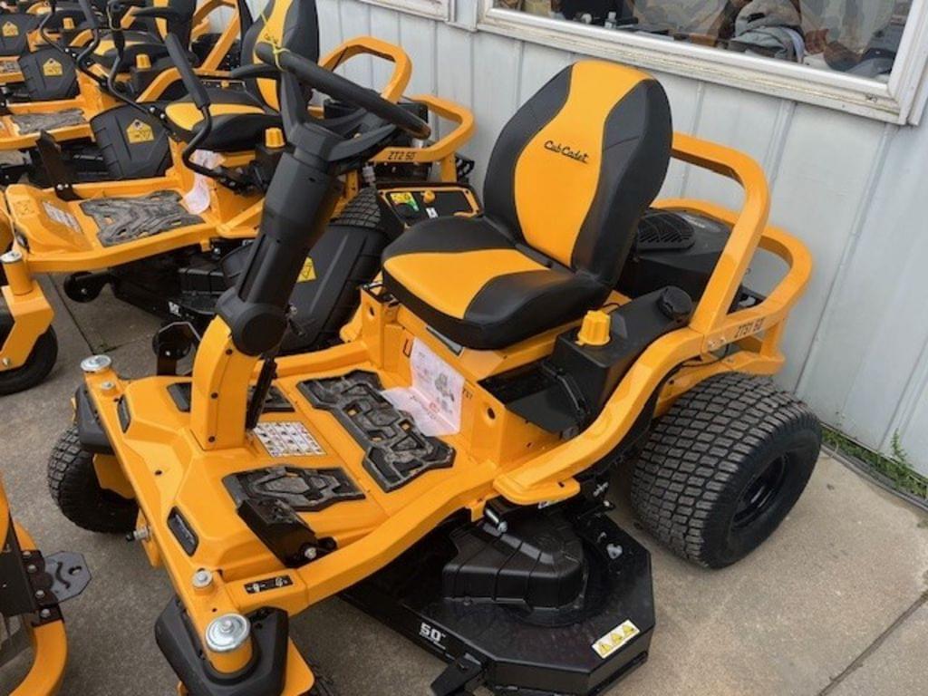Image of Cub Cadet Ultima ZTS1 Image 0