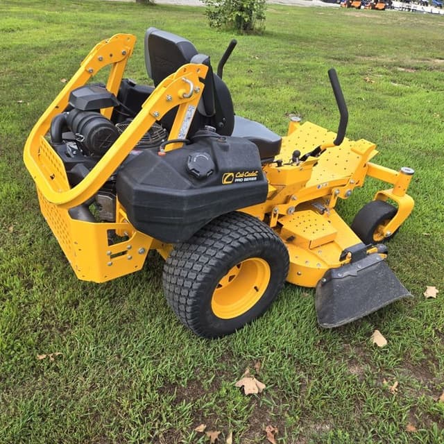 Image of Cub Cadet Pro Z 960L equipment image 2