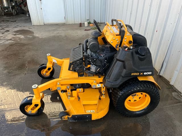 Image of Cub Cadet Pro X 654 equipment image 3