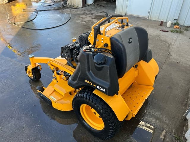 Image of Cub Cadet Pro X 654 equipment image 2