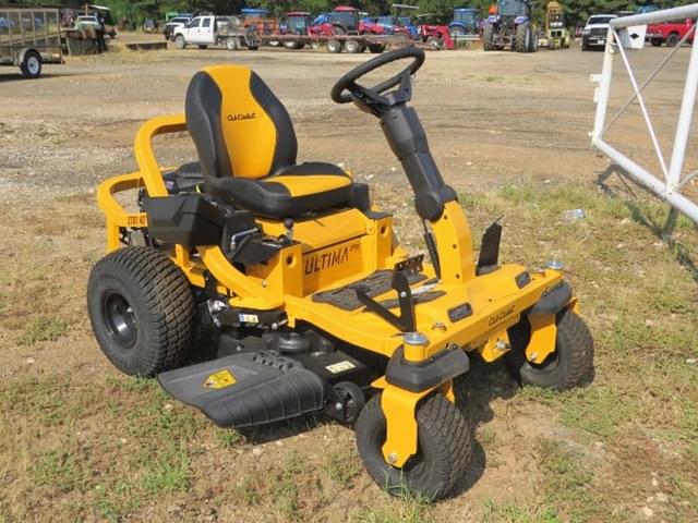 Image of Cub Cadet Ultima ZTS1 equipment image 3