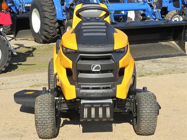 Image of Cub Cadet XT1 LT46 equipment image 1