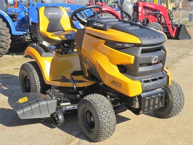 Image of Cub Cadet XT1 LT50 equipment image 1