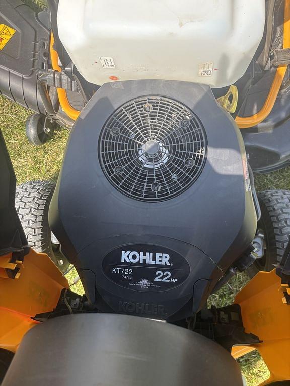 Image of Cub Cadet XT1 LT46 equipment image 4