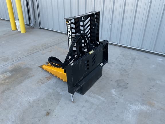 Image of Danuser Intimidator equipment image 2