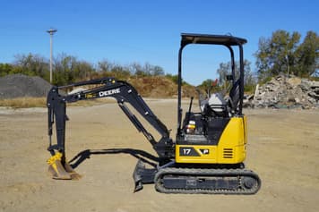 Main image John Deere 17P