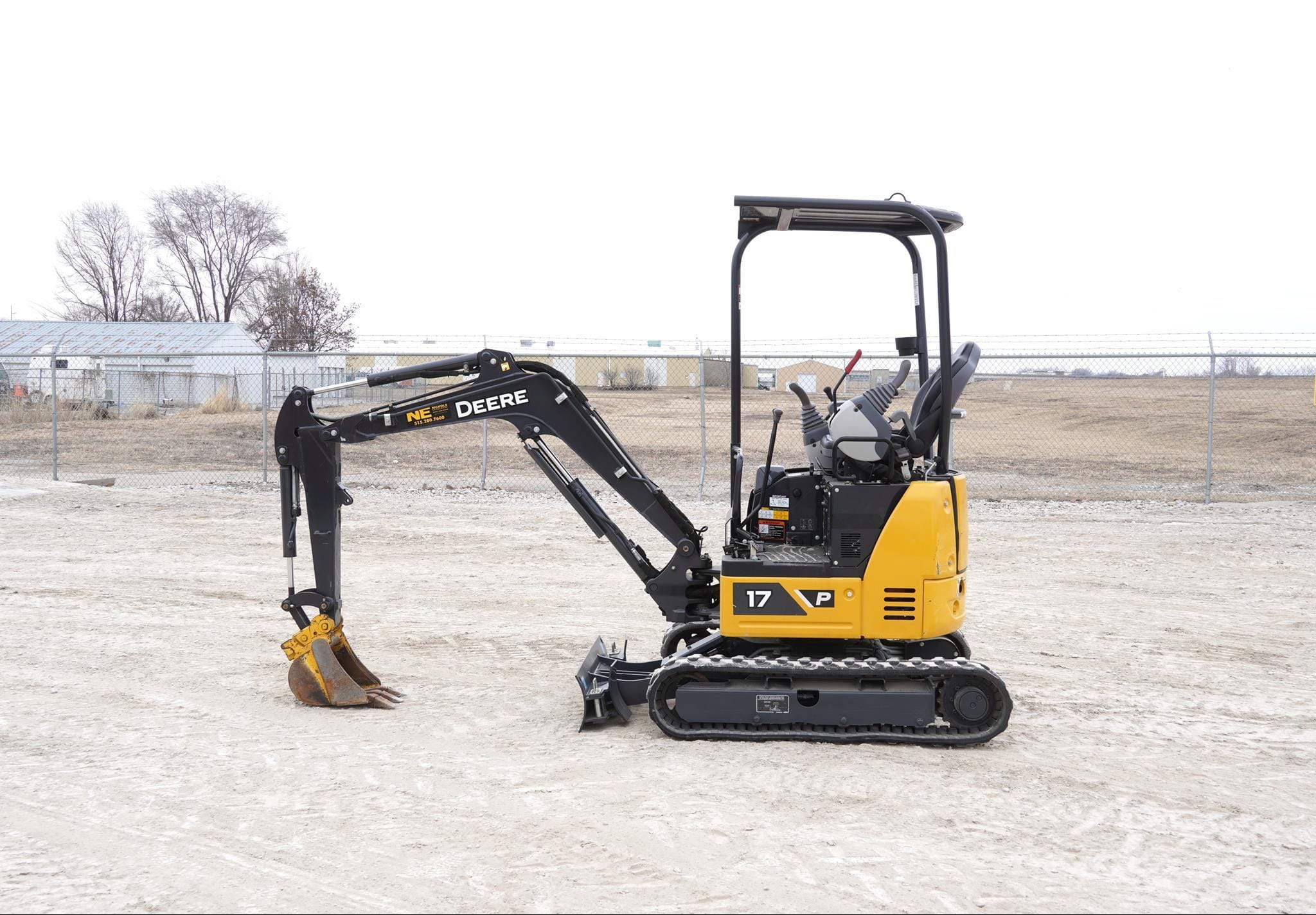 Main image John Deere 17P