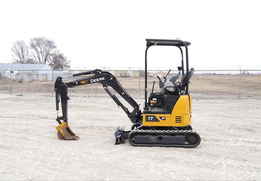 Image of John Deere 17P Primary image