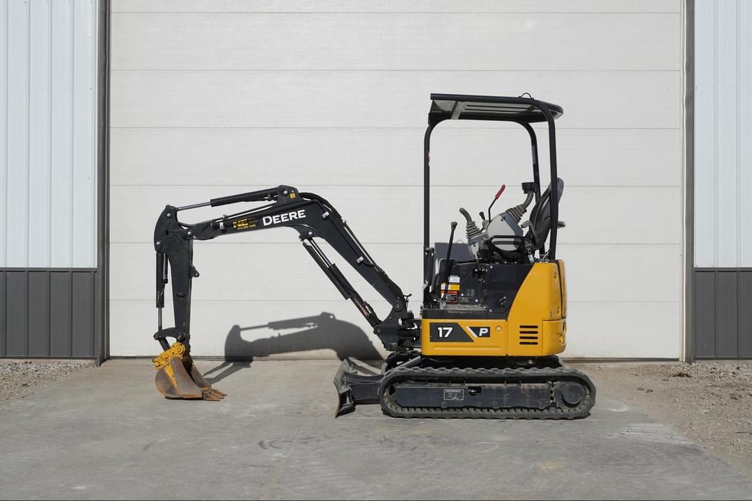 Image of John Deere 17P Primary image