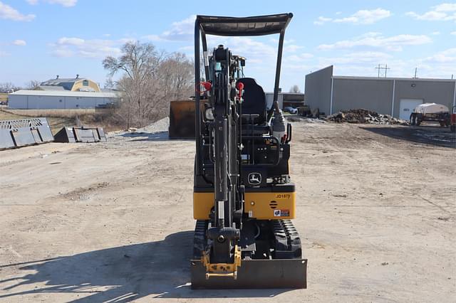 Image of John Deere 17G equipment image 2