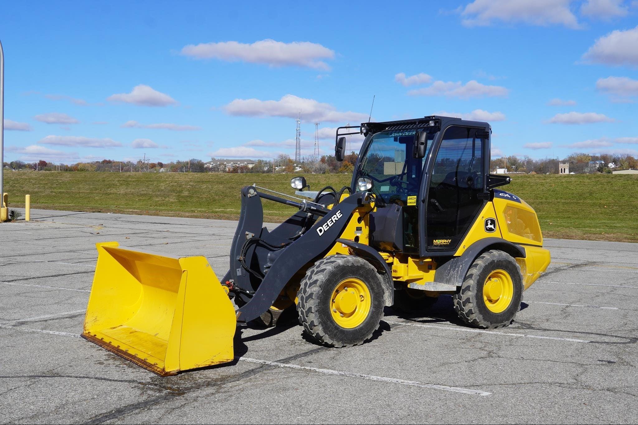 2024 John Deere 204G Equipment Image0