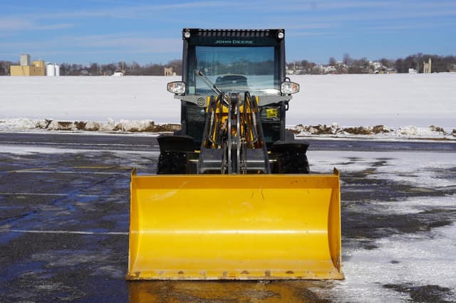 Image of John Deere 204G equipment image 2