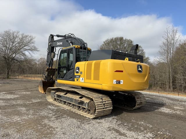 Image of John Deere 210P equipment image 4